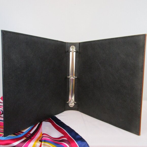 Bindertek Premium Leather 3-Ring Binder/Photo Album - 1st of 8 - Picture 5 of 7